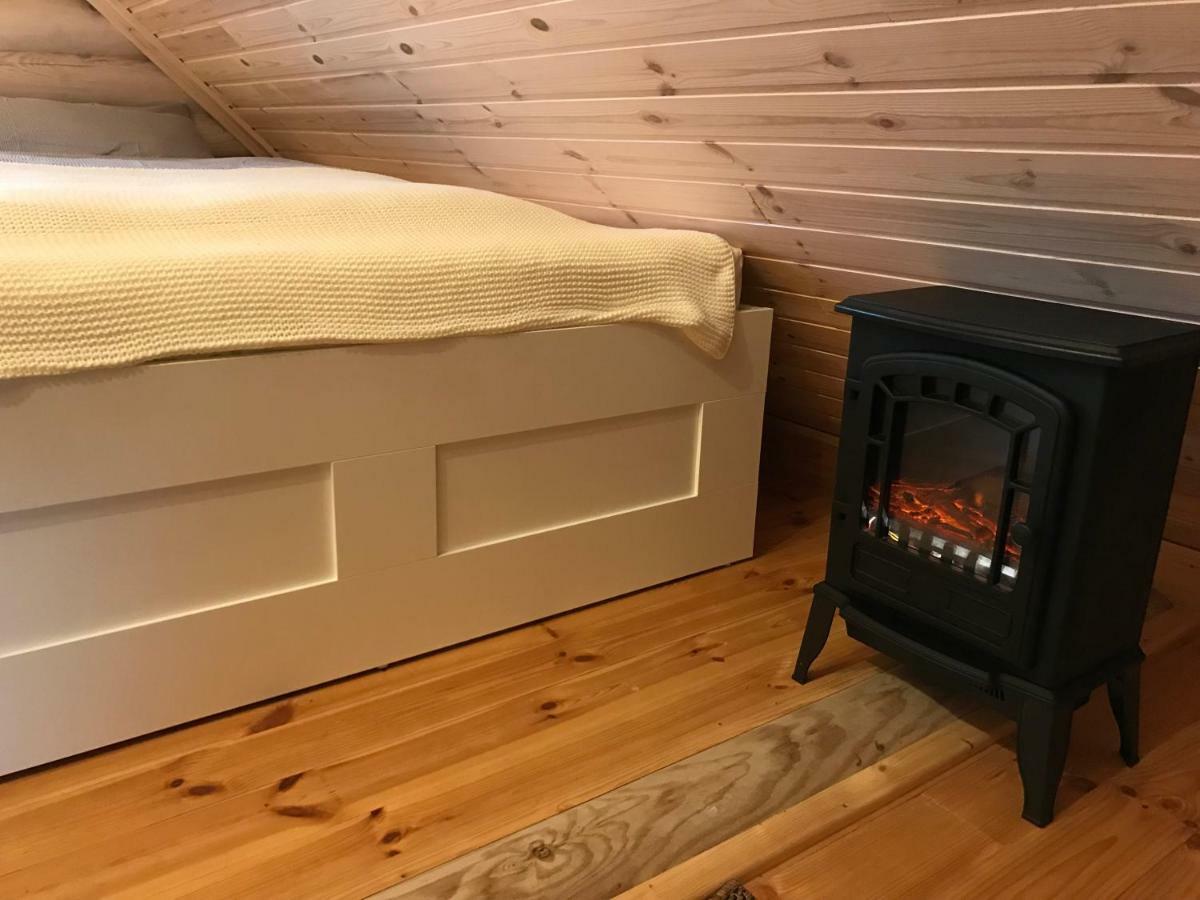 Wellness Huette Am Zwenkauer See Bei Leipzig Luaran gambar