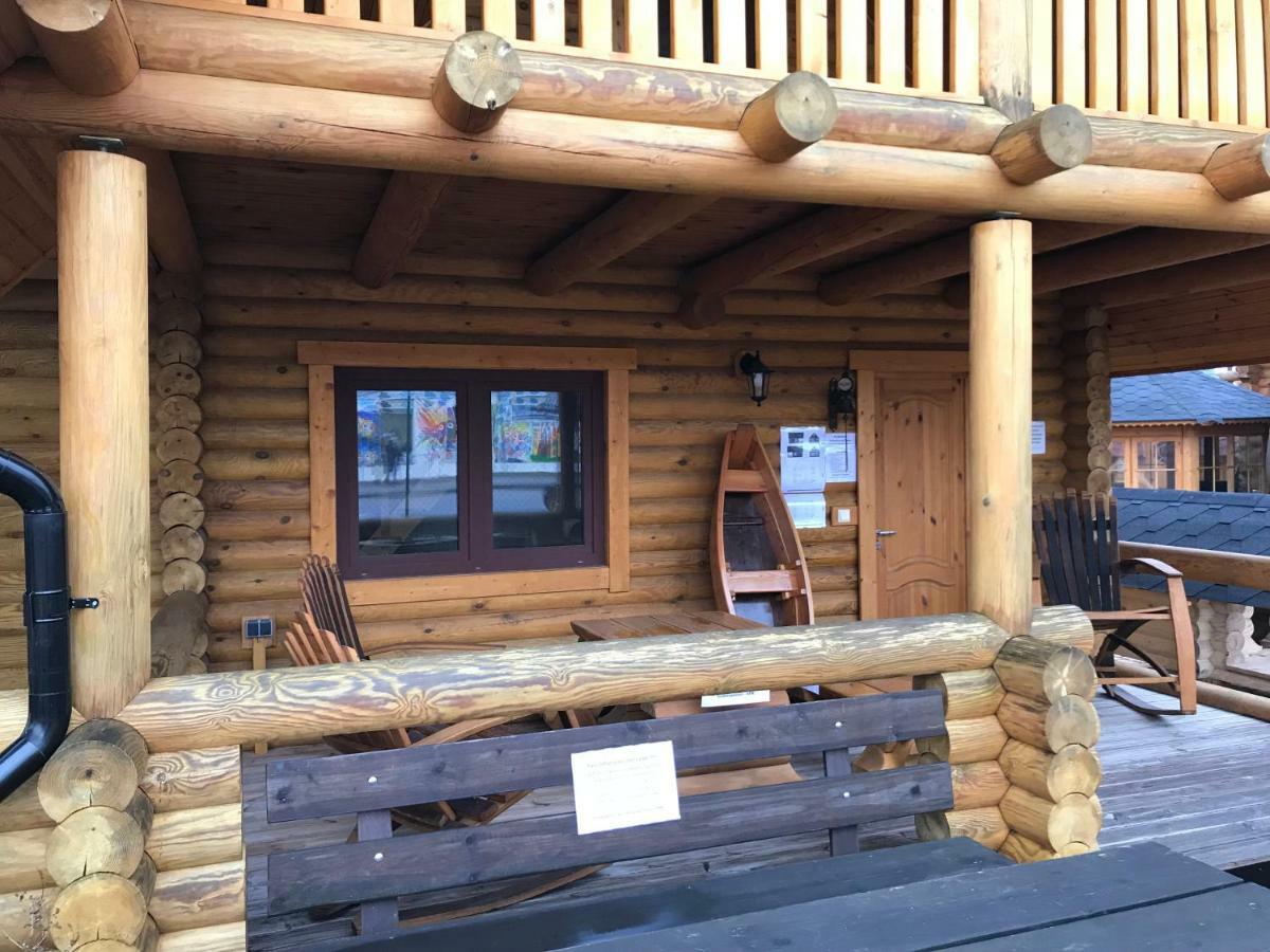 Wellness Huette Am Zwenkauer See Bei Leipzig Luaran gambar